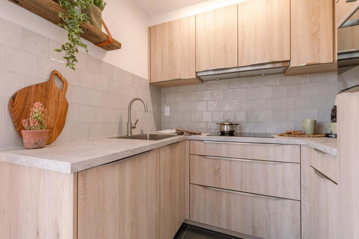 Huswell - Cosy Apartment With Vintage Interior Де Хаан Екстериор снимка